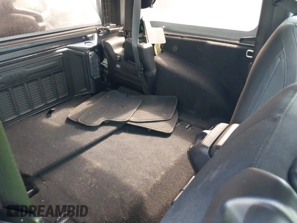 2018 Jeep Wrangler Sport with VIN 1C4GJXAG5JW138437, listed as a IAAI auction lot 42694278 with 58,258 mi miles and . Bid and sale history available at DreamBid. Image 8.