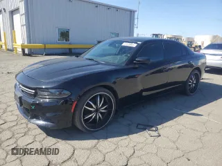 2015 Dodge Charger SE z VIN 2C3CDXBG9FH716814, wystawiony jako Copart lot #51838865 z przebiegiem 276 855 mil mil oraz Szkoda całkowita • Salvage title. Historia ofert i sprzedaży dostępna na DreamBid. Obrazek 1.