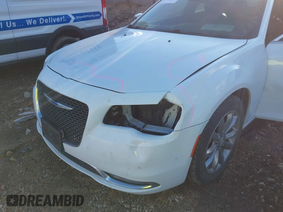 2018 Chrysler 300 Limited with VIN 2C3CCAKG1JH296670, listed as a IAAI auction lot 41691911 with 121,508 mi miles. Bid and sale history available at carsss.com. Image 6.