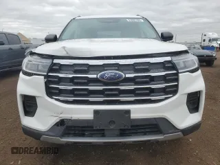 2025 Ford Explorer Active z VIN 1FMUK8DH5SGA67693, wystawiony jako Copart lot #53002495 z przebiegiem 1 561 mil mil oraz Szkoda całkowita • Salvage title. Historia ofert i sprzedaży dostępna na DreamBid. Obrazek 5.