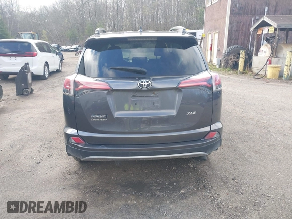 2018 Toyota RAV4 XLE z VIN 2T3WFREV9JW445903, wystawiony jako IAAI lot #42119869 z przebiegiem 47 866 mil mil oraz . Historia ofert i sprzedaży dostępna na DreamBid. Obrazek 16.