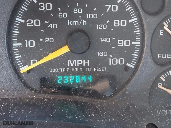 2000 Chevrolet Blazer LS with VIN 1GNCS18W5YK255241, listed as a IAAI auction lot 41356201 with 232,844 mi miles. Bid and sale history available at carsss.com. Image 14.