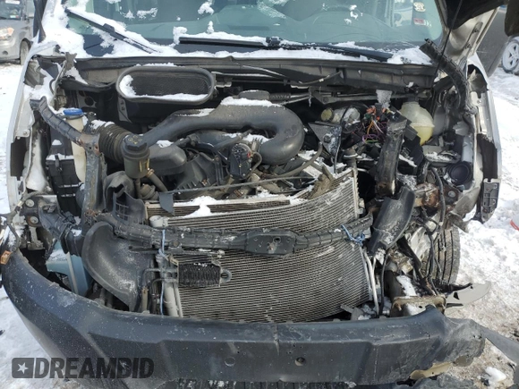 2015 Ford Transit Cargo z VIN 1FTNR2CM3FKA01839, wystawiony jako Copart lot #41739665 z przebiegiem Nie podano mil oraz Szkoda całkowita • Salvage title. Historia ofert i sprzedaży dostępna na DreamBid. Obrazek 12.