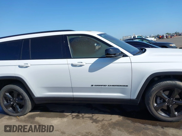 2023 Jeep Grand Cherokee Limited with VIN 1C4RJKBGXP8892800, listed as a IAAI auction lot 42161939 with Not provided miles and . Bid and sale history available at DreamBid. Image 12.