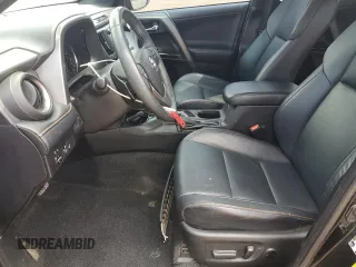 2017 Toyota RAV4 SE z VIN 2T3NFREVXHW366861, wystawiony jako Copart lot #53185445 z przebiegiem 109 386 mil mil oraz Szkoda całkowita • Salvage title. Historia ofert i sprzedaży dostępna na DreamBid. Obrazek 7.