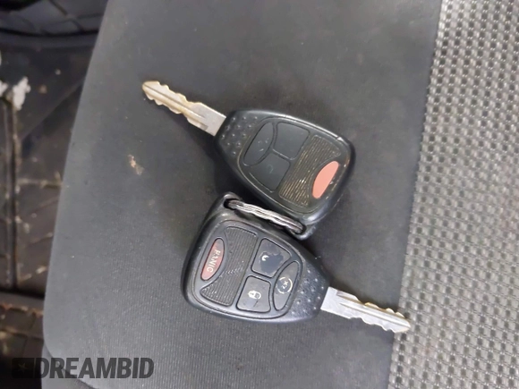 2014 Jeep Patriot Latitude with VIN 1C4NJRFB3ED863519, listed as a IAAI auction lot 42670843 with 220,920 mi miles and . Bid and sale history available at DreamBid. Image 11.