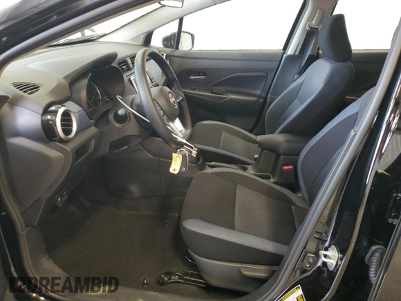2025 Nissan Versa SV с VIN 3N1CN8EV4SL846853, выставлен на аукционе Copart как лот 55764025 с пробегом 1 815 миль миль и Чистый • Clean title. История ставок и продаж доступна на DreamBid. Изображение 7.