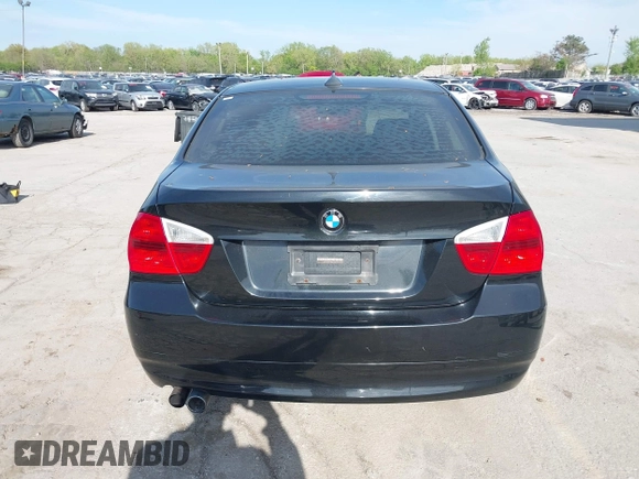2008 BMW 3 Series 328xi with VIN WBAVC93548K045013, listed as a IAAI auction lot 42183945 with 118,454 mi miles and . Bid and sale history available at DreamBid. Image 17.