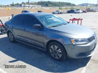 2013 Volkswagen Jetta S с VIN 3VW2K7AJ0DM317490, выставлен на аукционе IAAI как лот 41968890 с пробегом 154 144 миль миль и . История ставок и продаж доступна на DreamBid. Изображение 1.