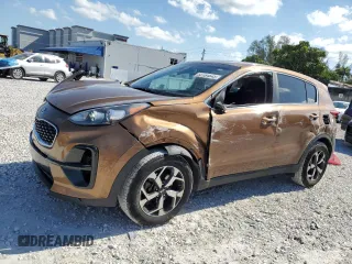 2021 Kia Sportage LX with VIN KNDPM3AC0M7870468, listed as a Copart auction lot 53184645 with 85,905 mi miles and Non Repairable. Bid and sale history available at carsss.com. Image 1.