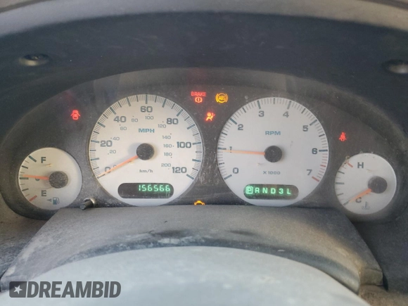2003 Chrysler Town & Country with VIN 2C4GP24373R293030, listed as a Copart auction lot 70884954 with 156,566 mi miles and Salvage Title. Bid and sale history available at carsss.com. Image 9.