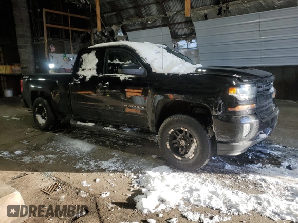 2017 Chevrolet Silverado 1500 LT with VIN 1GCVKREC2HZ386290, listed as a Copart auction lot 45632725 with 107,434 mi miles and Non Repairable. Bid and sale history available at DreamBid. Image 4.