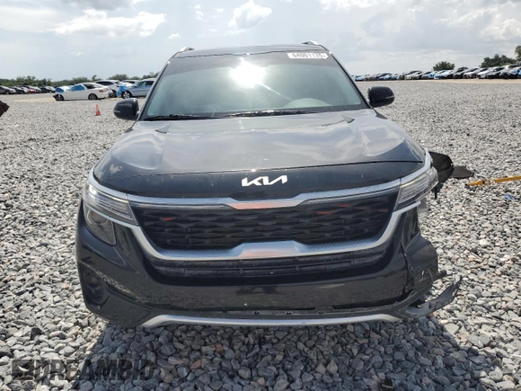 2023 Kia Seltos S with VIN KNDEU2AAXP7356776, listed as a Copart auction lot 64001135 with 58,275 mi miles and Salvage title. Bid and sale history available at DreamBid. Image 5.
