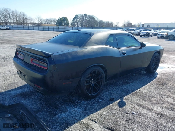 2015 Dodge Challenger R/T with VIN 2C3CDZAT7FH740541, listed as a IAAI auction lot 41239519 with 110,387 mi miles. Bid and sale history available at carsss.com. Image 4.