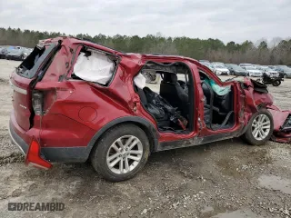 2016 Ford Explorer XLT with VIN 1FM5K7D85GGC53966, listed as a Copart auction lot 44246515 with 136,696 mi miles and Salvage Title. Bid and sale history available at carsss.com. Image 3.