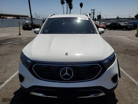 2023 Mercedes-Benz EQB with VIN W1N9M0CB3PN031452, listed as a Copart auction lot 60903184 with 5,208 mi miles and Salvage Title. Bid and sale history available at carsss.com. Image 5.