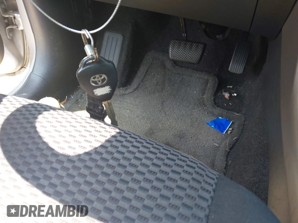 2006 Toyota RAV4 Sport with VIN JTMBD32V066016325, listed as a IAAI auction lot 42852007 with 130,869 mi miles and . Bid and sale history available at DreamBid. Image 11.