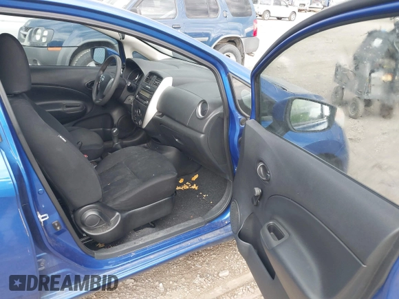 2015 Nissan Note SV with VIN 3N1CE2CP2FL351347, listed as a IAAI auction lot 40164779 with 110,600 mi miles and . Bid and sale history available at DreamBid. Image 5.