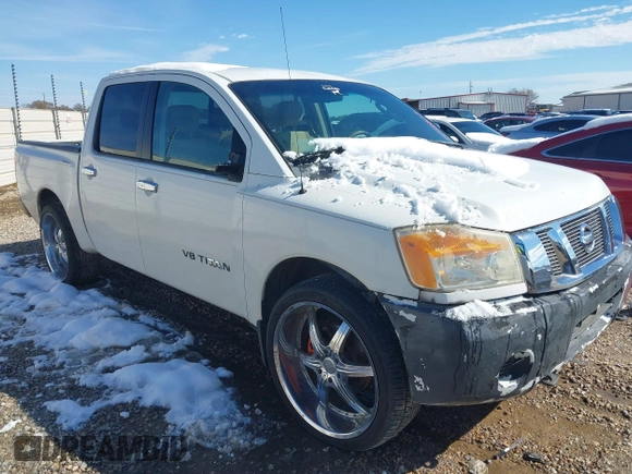 2009 Nissan Titan SE with VIN 1N6BA07D89N306682, listed as a IAAI auction lot 41348877 with 273,365 mi miles. Bid and sale history available at carsss.com. Image 1.