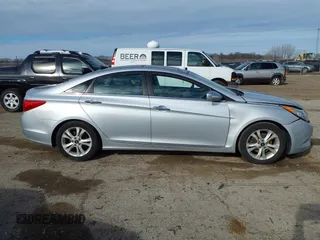 2012 Hyundai Sonata 2.4L Limited PZEV with VIN 5NPEC4AC2CH364571, listed as a IAAI auction lot 41813774 with 146,977 mi miles. Bid and sale history available at carsss.com. Image 14.