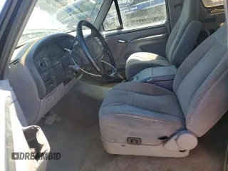 1996 Ford Bronco Custom with VIN 1FMEU15H6TLB18163, listed as a Copart auction lot 51802494 with 151,134 mi miles and Salvage Title. Bid and sale history available at DreamBid. Image 7.