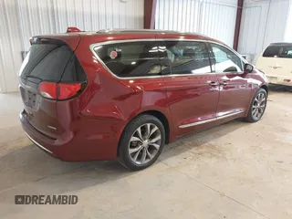 2020 Chrysler Pacifica Limited z VIN 2C4RC1GG8LR240673, wystawiony jako IAAI lot #41899834 z przebiegiem 83 504 mil mil oraz . Historia ofert i sprzedaży dostępna na DreamBid. Obrazek 4.