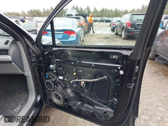 2019 Audi Q7 Premium Plus с VIN WA1LHAF77KD038525, выставлен на аукционе IAAI как лот 41736141 с пробегом 38 928 миль миль и . История ставок и продаж доступна на DreamBid. Изображение 18.