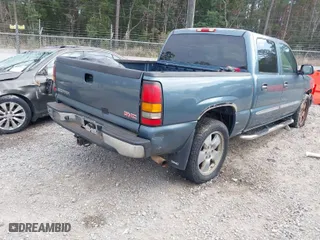 2007 GMC Sierra 1500 Classic SL with VIN 2GTEC13V571167057, listed as a IAAI auction lot 41751150 with 1,911,650 mi miles. Bid and sale history available at carsss.com. Image 4.