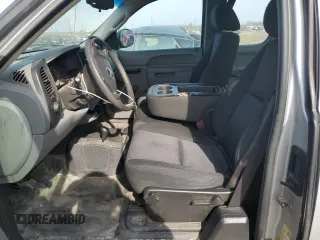 2010 GMC Sierra 1500 with VIN 1GTSKTE38AZ236366, listed as a Copart auction lot 49142155 with 199,147 mi miles and Salvage Title. Bid and sale history available at DreamBid. Image 7.