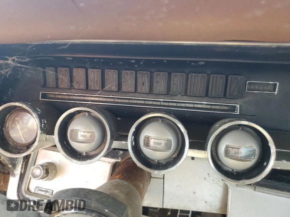 1964 Ford Thunderbird with VIN 4Y83Z105313, listed as a Copart auction lot 70066444 with 22,549 mi miles and Clean Title. Bid and sale history available at DreamBid. Image 9.
