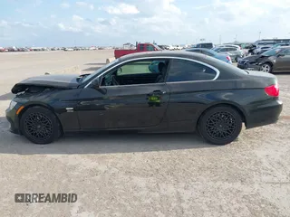 2013 BMW 3 Series 328i xDrive with VIN WBAKF3C56DJ385545, listed as a IAAI auction lot 40735031 with 156,826 mi miles. Bid and sale history available at carsss.com. Image 14.