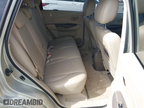 2006 Hyundai Tucson GLS with VIN KM8JN12D26U341568, listed as a IAAI auction lot 41977115 with 155,682 mi miles. Bid and sale history available at carsss.com. Image 8.