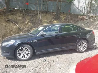 2016 Ford Taurus Limited z VIN 1FAHP2F83GG132118, wystawiony jako IAAI lot #42282148 z przebiegiem 192 330 mil mil oraz . Historia ofert i sprzedaży dostępna na DreamBid. Obrazek 15.