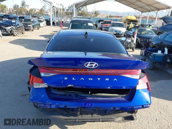 2024 Hyundai Elantra SEL with VIN KMHLM4DGXRU708435, listed as a IAAI auction lot 41966818 with 10,246 mi miles and . Bid and sale history available at DreamBid. Image 17.