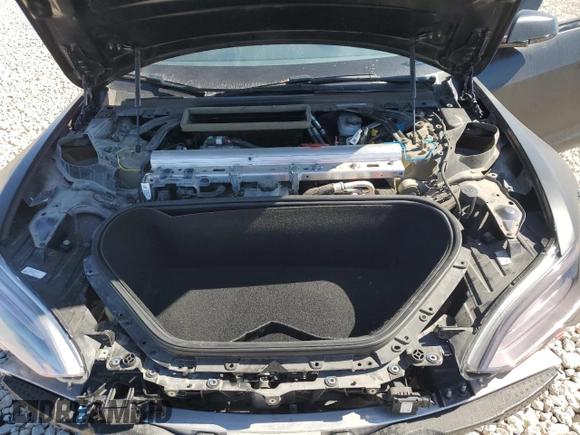 2021 Tesla Model S Plaid с VIN 5YJSA1E64MF451576, выставлен на аукционе Copart как лот 45425625 с пробегом 40 563 миль миль и Списание • Salvage title. История ставок и продаж доступна на DreamBid. Изображение 13.