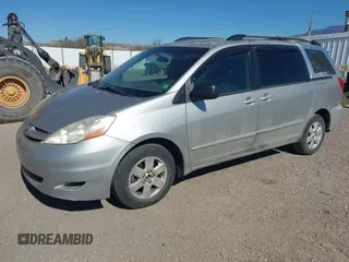 2007 Toyota Sienna CE with VIN 5TDZK23C77S058410, listed as a IAAI auction lot 42110787 with 181,735 mi miles. Bid and sale history available at carsss.com. Image 2.