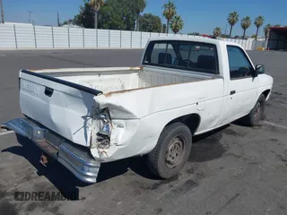 1993 Nissan Frontier with VIN 1N6SD11S2PC365417, listed as a IAAI auction lot 42771837 with 204,813 mi miles and . Bid and sale history available at DreamBid. Image 4.