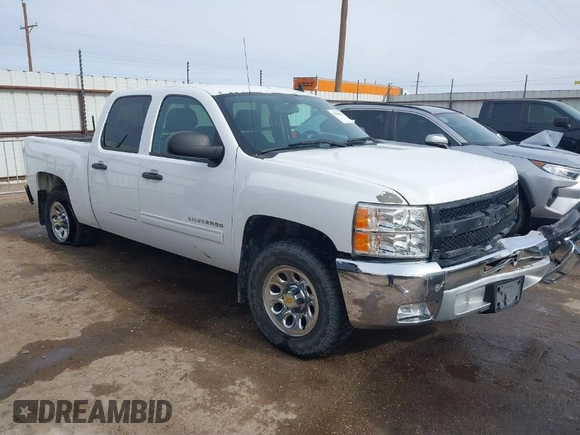 2013 Chevrolet Silverado 1500 LT with VIN 3GCPCSE02DG314650, listed as a IAAI auction lot 41266228 with 213,634 mi miles and . Bid and sale history available at DreamBid. Image 1.