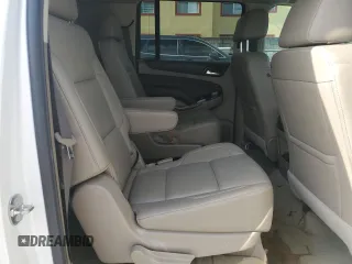 2017 Chevrolet Suburban Premier с VIN 1GNSCJKC6HR384877, выставлен на аукционе Copart как лот 58980085 с пробегом 85 231 миль миль и Списание • Salvage title. История ставок и продаж доступна на DreamBid. Изображение 11.