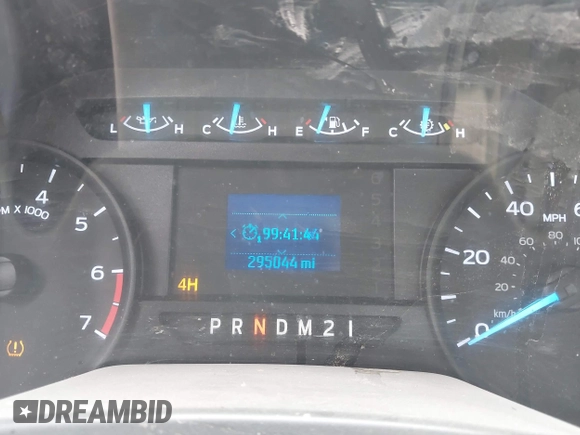 2018 Ford F-250 XL with VIN 1FT7X2B68JEB42589, listed as a IAAI auction lot 42105402 with 295,044 mi miles and . Bid and sale history available at DreamBid. Image 14.