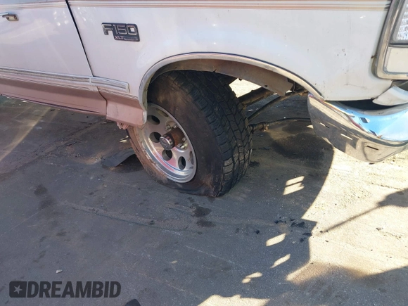 1996 Ford F-150 with VIN 1FTEX14N4TKA28292, listed as a IAAI auction lot 41422154 with 173,728 mi miles. Bid and sale history available at carsss.com. Image 13.