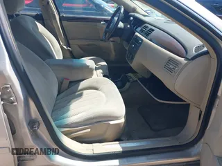 2008 Buick Lucerne CX with VIN 1G4HP57288U196143, listed as a IAAI auction lot 41976933 with 202,027 mi miles and . Bid and sale history available at DreamBid. Image 5.