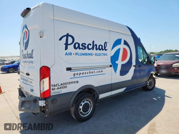 2018 Ford Transit с VIN 1FTYR2XG5JKB53423, выставлен на аукционе Copart как лот 57628365 с пробегом 123 202 миль миль и Списание • Salvage title. История ставок и продаж доступна на DreamBid. Изображение 3.