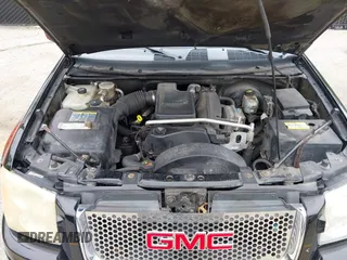 2005 GMC Envoy XL SLE with VIN 1GKET16S156114805, listed as a IAAI auction lot 42163519 with 168,584 mi miles. Bid and sale history available at carsss.com. Image 10.