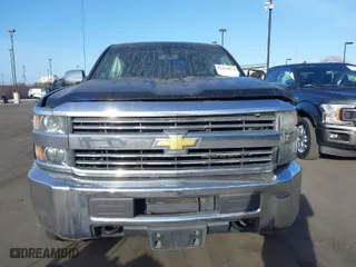 2016 Chevrolet Silverado 2500HD Work Truck with VIN 1GC2CUEG7GZ119828, listed as a IAAI auction lot 41664973 with 88,057 mi miles. Bid and sale history available at carsss.com. Image 13.