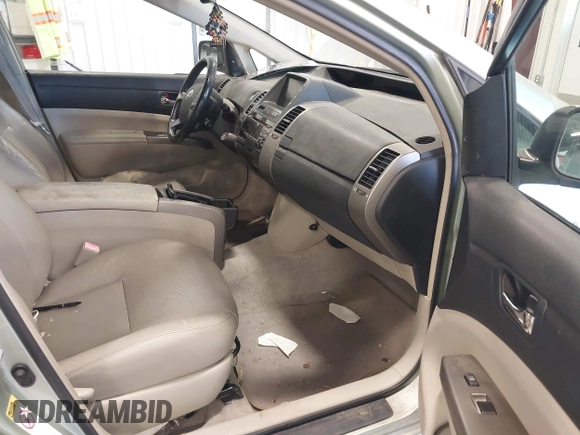 2008 Toyota Prius with VIN JTDKB20U583301939, listed as a IAAI auction lot 41667468 with 104,054 mi miles. Bid and sale history available at carsss.com. Image 5.