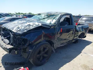 2015 Ram 1500 Tradesman z VIN 3C6JR6AT2FG563942, wystawiony jako IAAI lot #41984985 z przebiegiem 111 814 mil mil oraz . Historia ofert i sprzedaży dostępna na DreamBid. Obrazek 2.