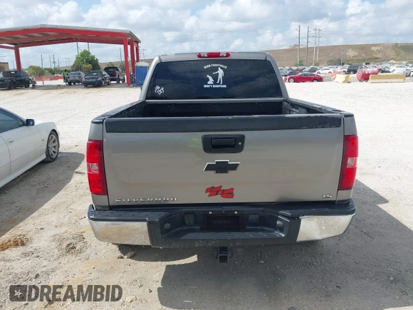 2012 Chevrolet Silverado 1500 LT with VIN 1GCPKSE7XCF183046, listed as a IAAI auction lot 41940526 with 261,566 mi miles and . Bid and sale history available at DreamBid. Image 16.