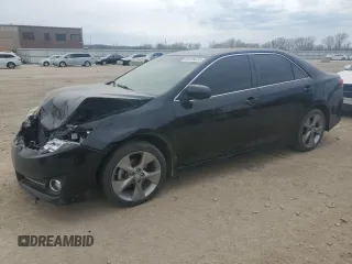 2014 Toyota Camry L with VIN 4T1BF1FK4EU862557, listed as a Copart auction lot 50756635 with 135,103 mi miles and Salvage Title. Bid and sale history available at carsss.com. Image 1.