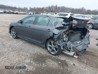 2012 Toyota Camry SE with VIN 4T1BK1FK3CU517724, listed as a IAAI auction lot 41863249 with 580,000 mi miles. Bid and sale history available at carsss.com. Image 3.